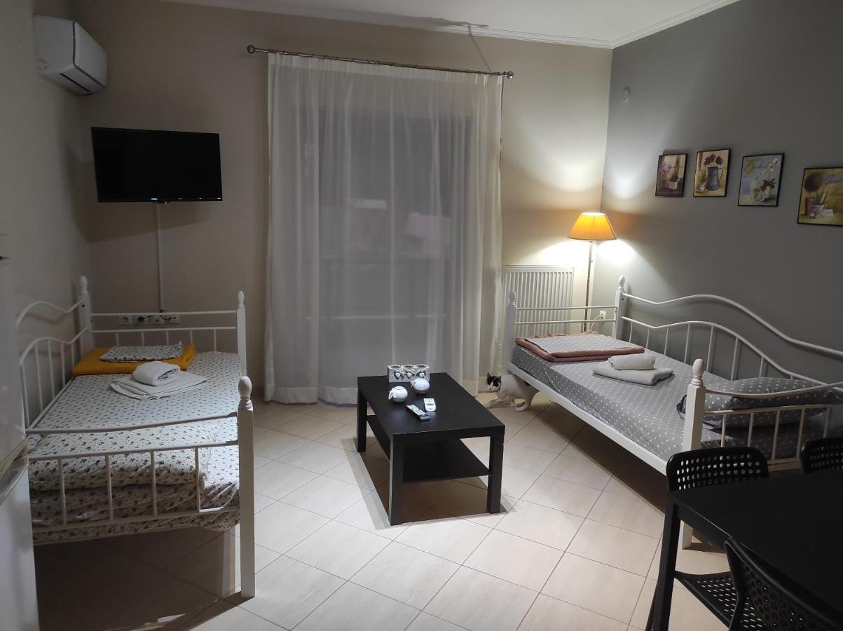 Moiras Apartments Lefkada City Екстер'єр фото
