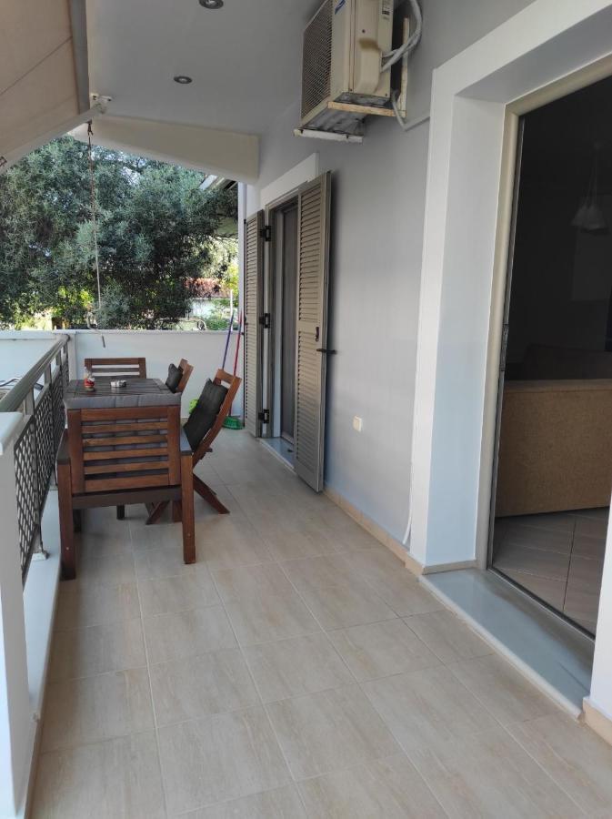 Moiras Apartments Lefkada City Екстер'єр фото