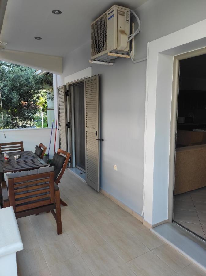 Moiras Apartments Lefkada City Екстер'єр фото